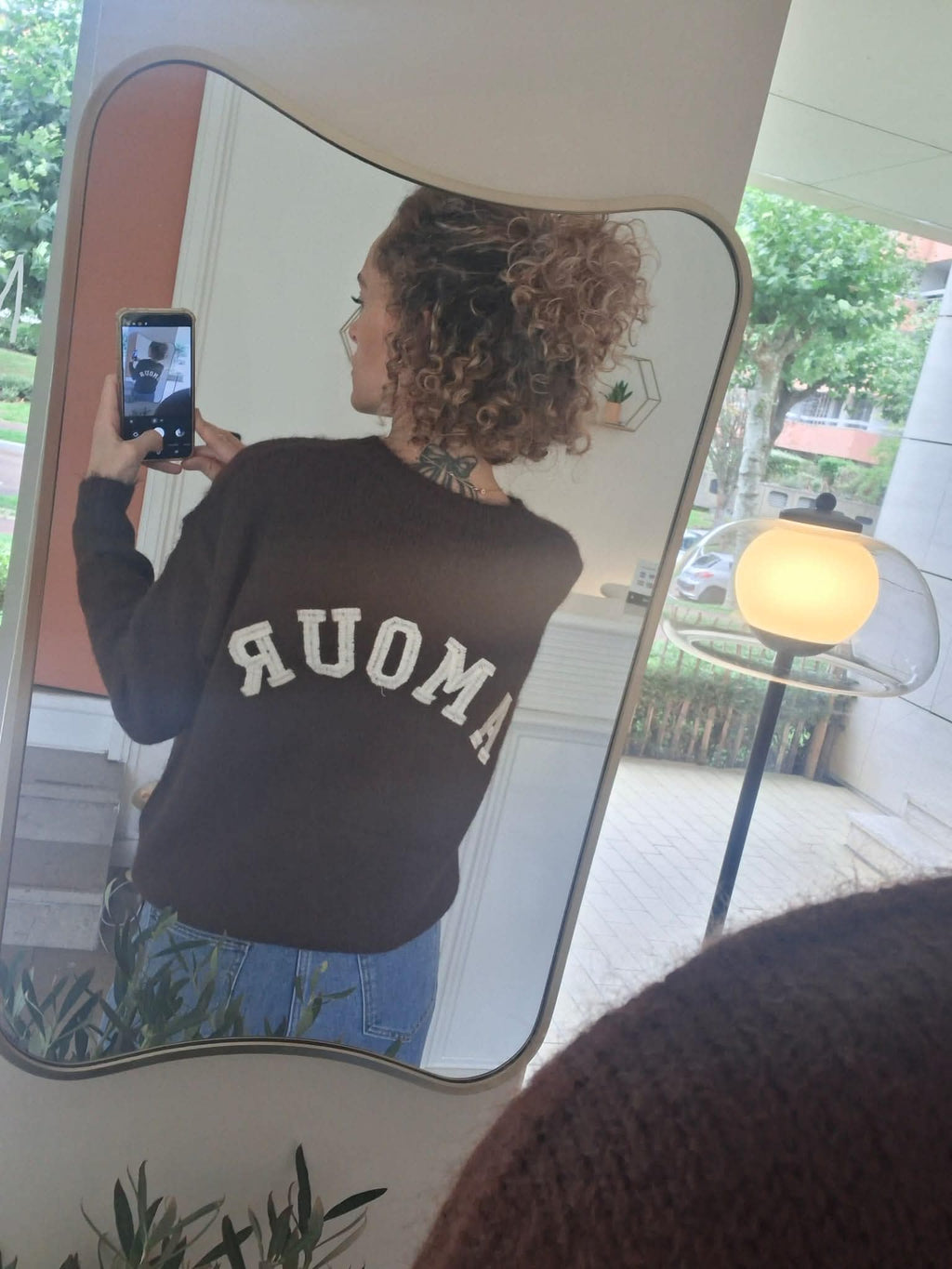 Pull Lettrage "AMOUR" au Dos