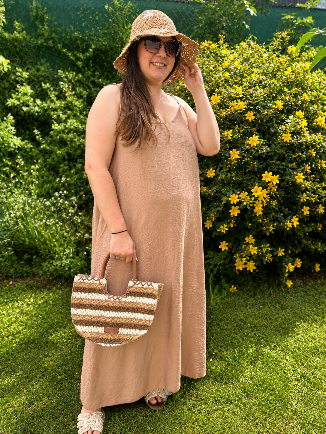 Robe longue dos nu camel